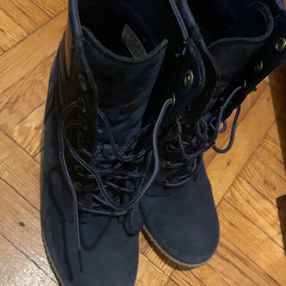 Timberland women boots with platform heal